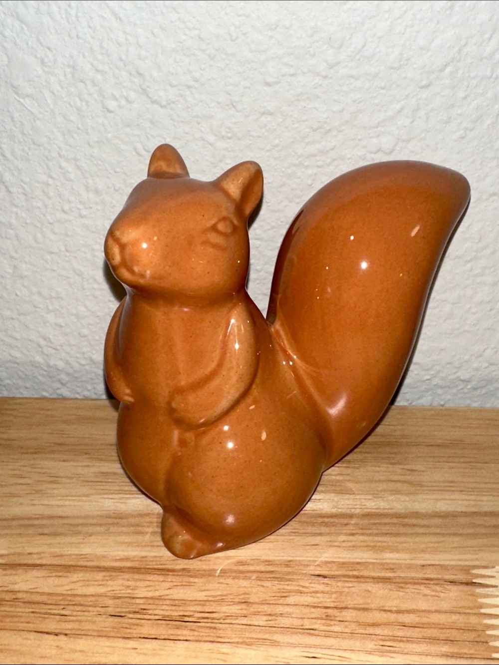 VTG Mid Century Style Brown Ceramic Squirrel Figurine Woodland Autumn Decor